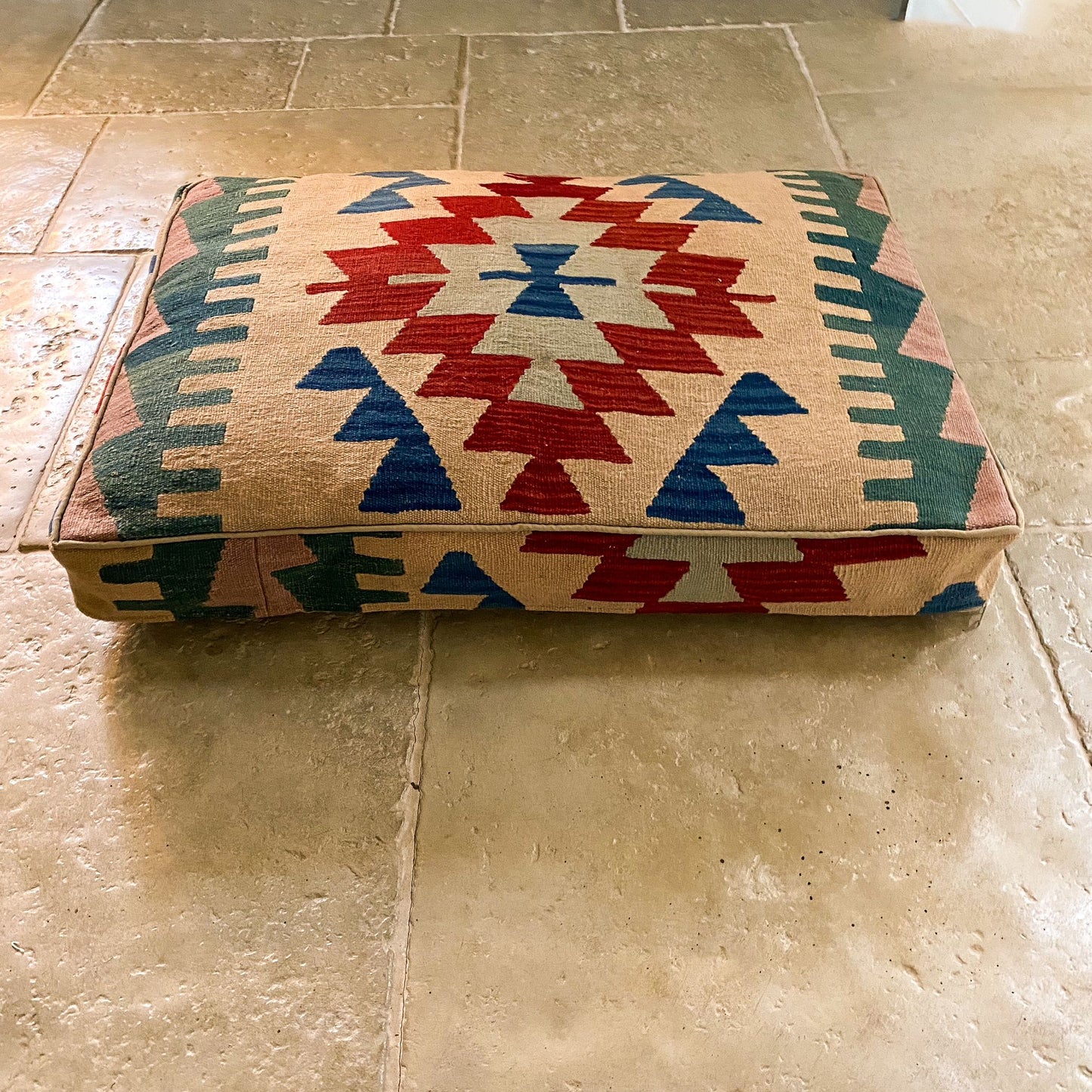 Kilim Dog Bed